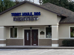 Terry R. Soule, DDS | Cosmetic Dentistry, Root Canals and Oral Cancer Screening